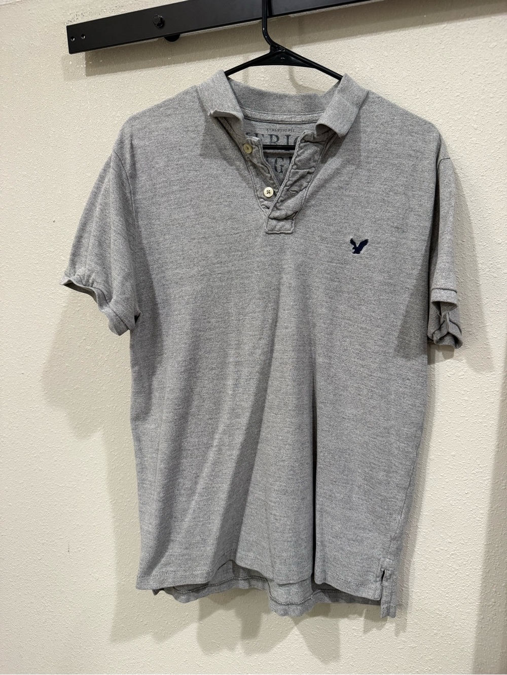 American Eagle Outfitters Light Gray Men’s Polo with Navy Embroidered Logo